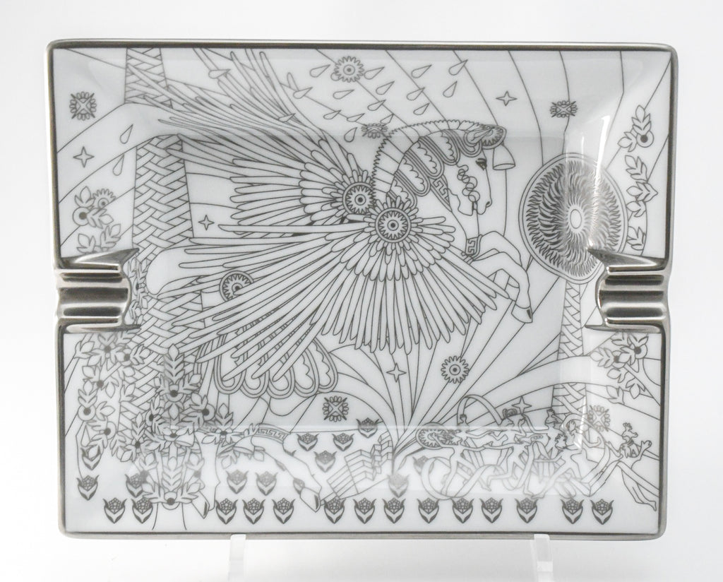 Hermes La Source de Pegase Change tray white silver Ashtray Pegasus horse plate porcelain
