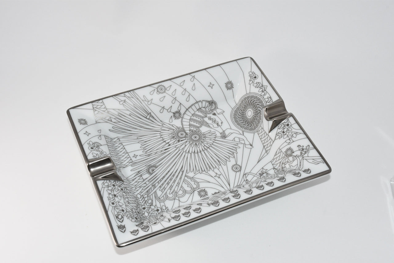 Hermes La Source de Pegase Change tray white silver Ashtray Pegasus horse plate porcelain