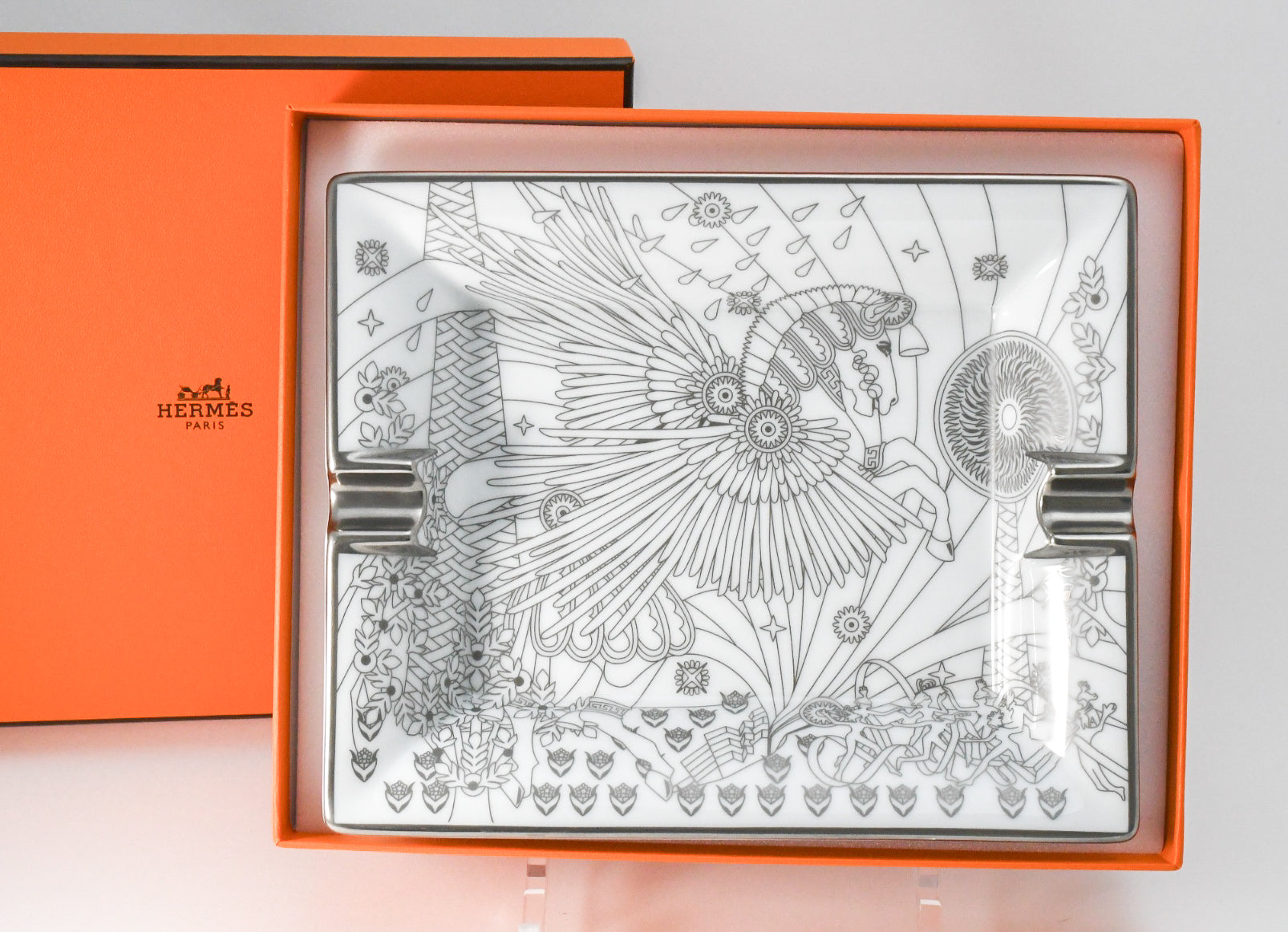 Hermes La Source de Pegase Change tray white silver Ashtray