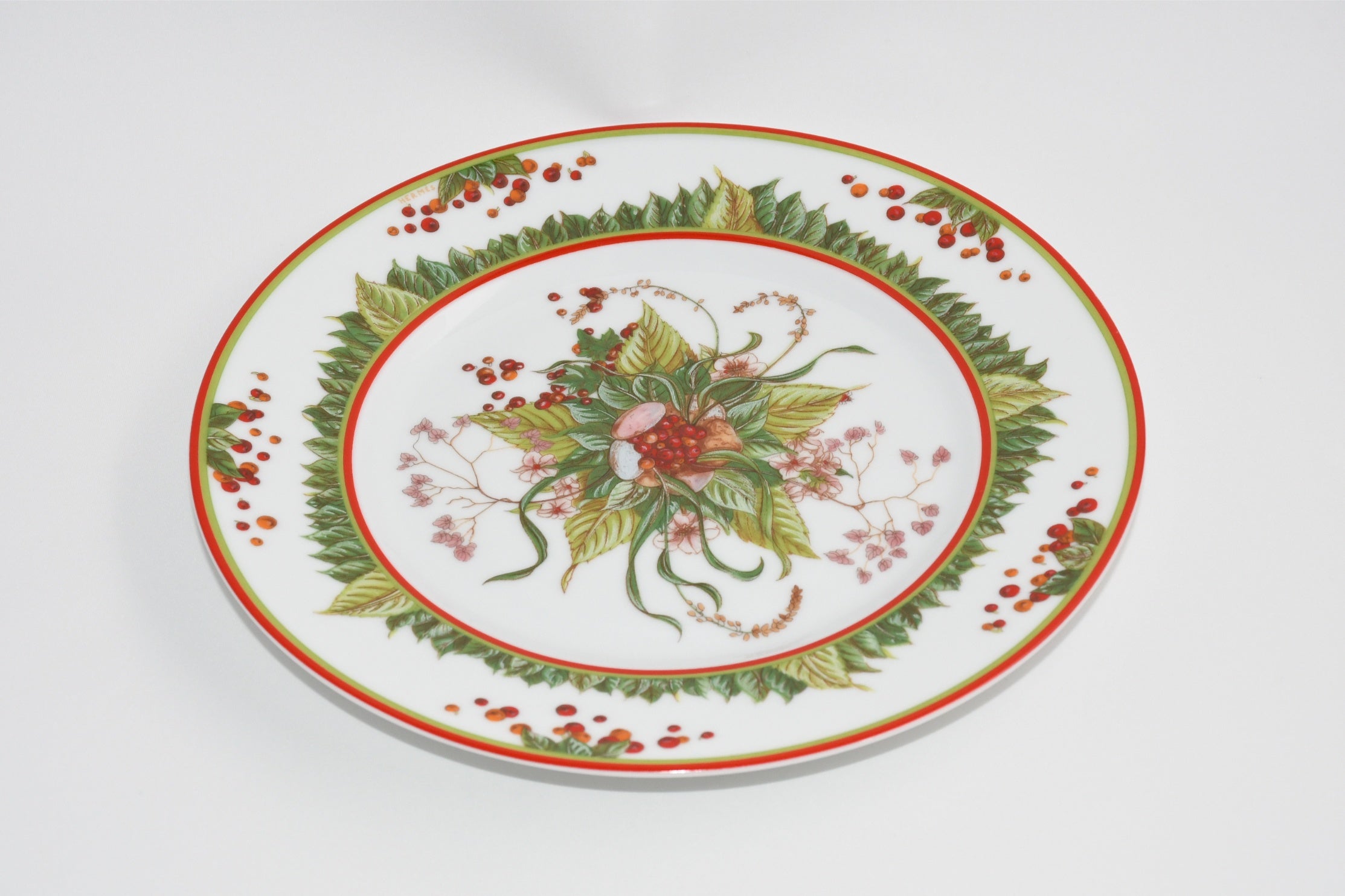 HERMÈS Jardin de Pythagore 磁器大皿 Hermes Le Jardin de Pythagore Dessert Plate 22.5 cm porcelain Set