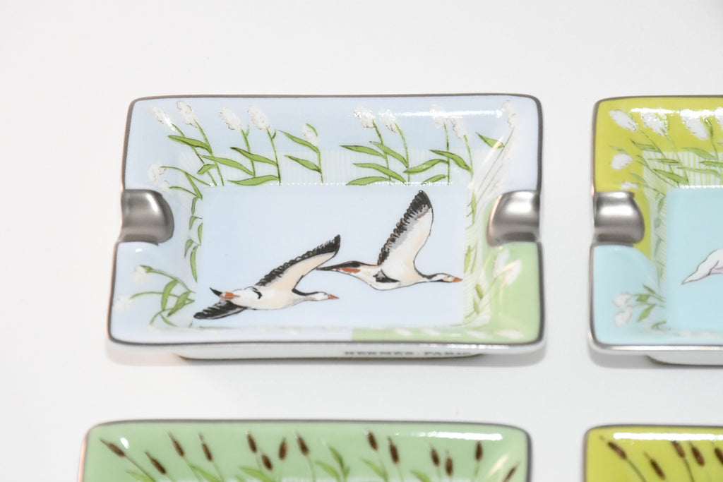 Hermes Mini Ashtray Set of 4 Horse cow bird green blue porcelain Change tray