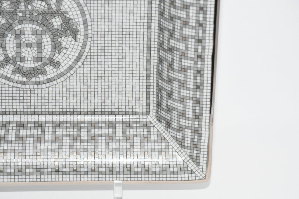 Hermes Mosaique au 24 Change tray Platinum Silver Ashtray plate porcelain
