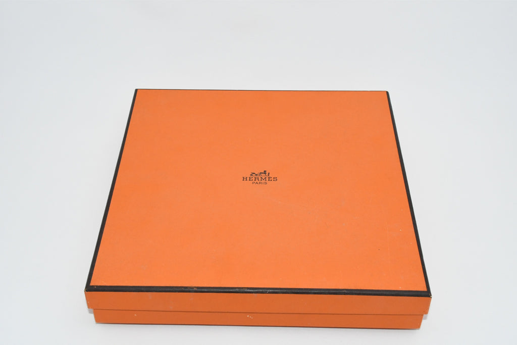 Hermes Nile Dessert Plate 22.5 cm porcelain green 2 set Nil lotus 8.75" M032