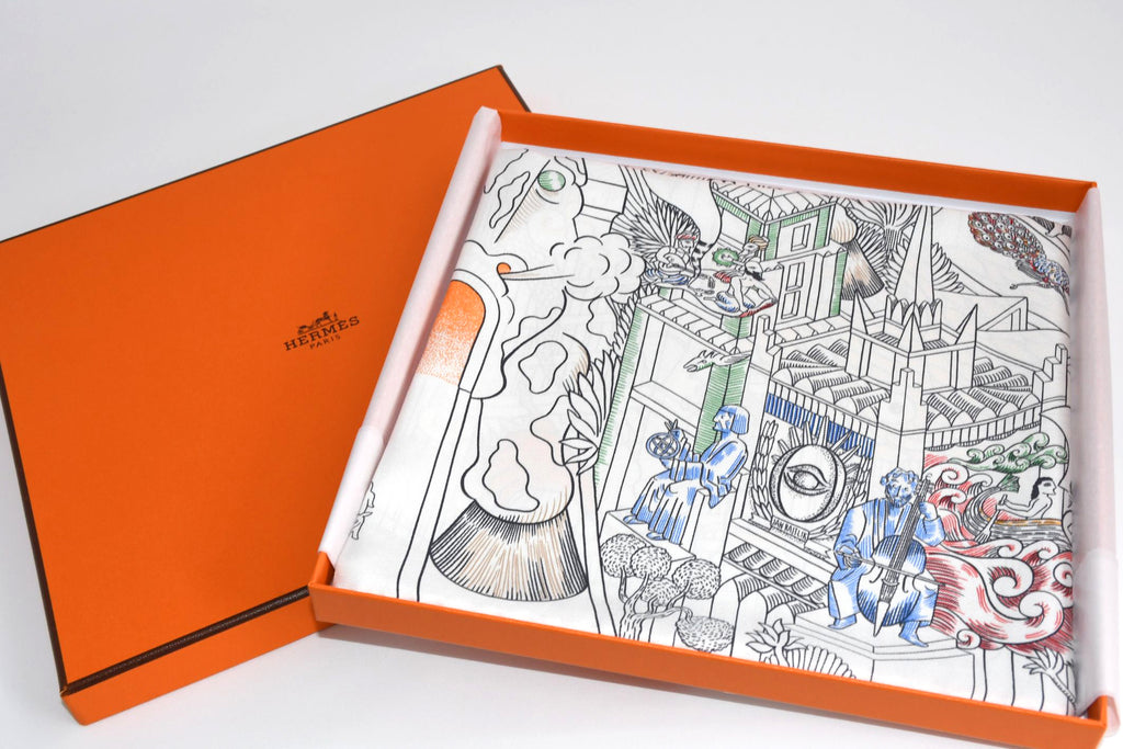 Hermes Scarf Animapolis 90 cm silk white orange Carre animal cheetah 35"