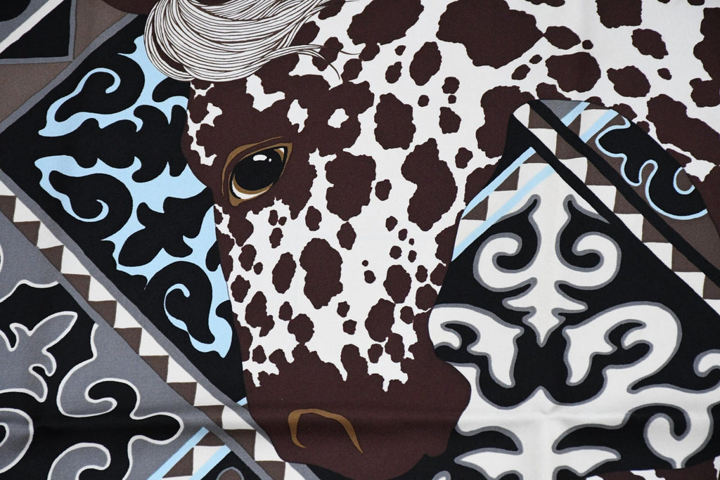 Hermes Scarf Appaloosa des Steppes by Alice Shirley 90 cm silk zebra horse Carre gray blue