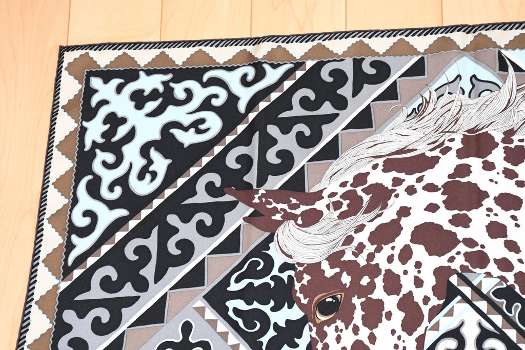 Hermes Scarf Appaloosa des Steppes by Alice Shirley 90 cm silk zebra horse Carre gray blue