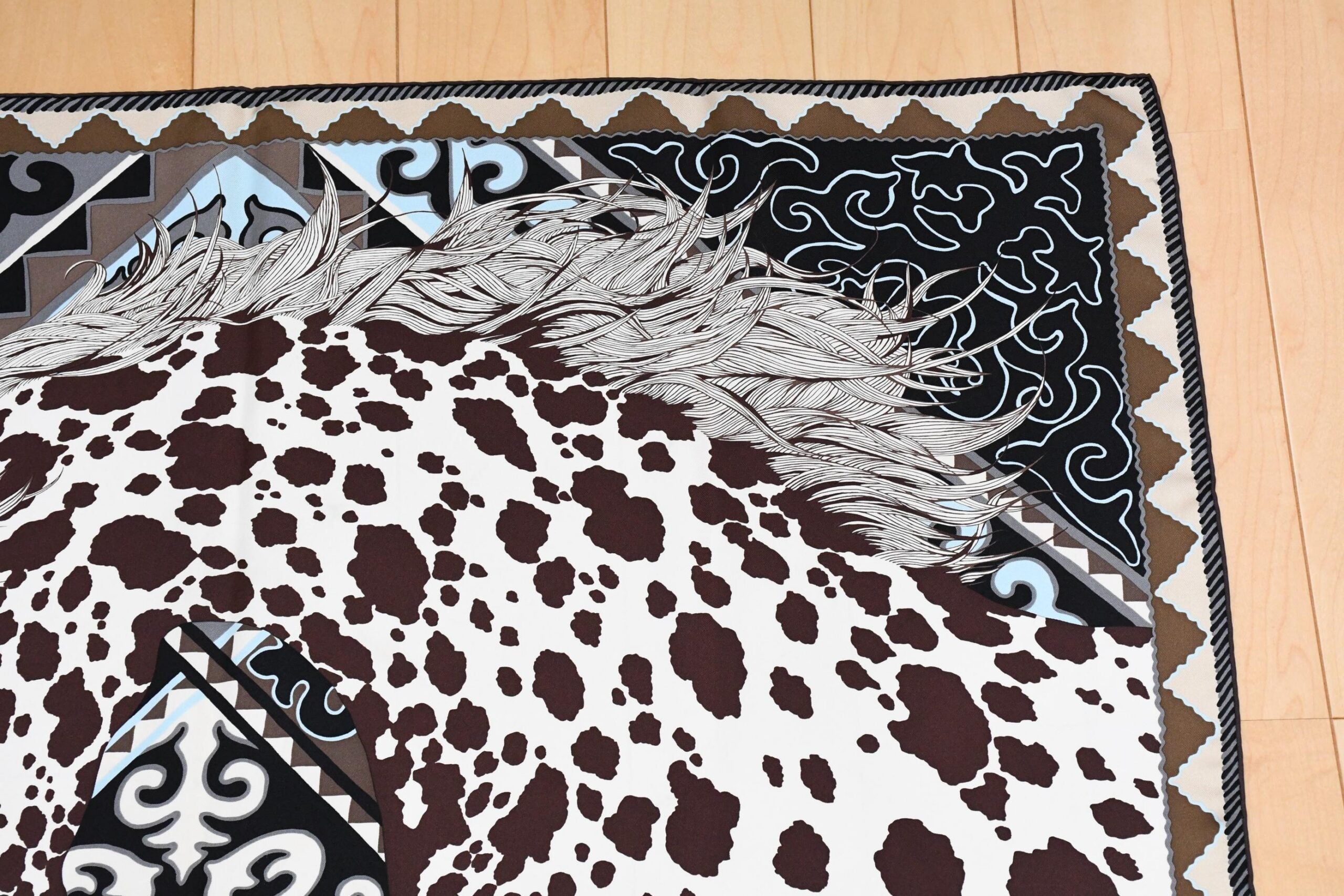 Hermes Scarf Appaloosa des Steppes by Alice Shirley 90 cm silk