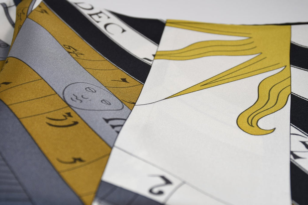 Hermes Scarf Astrologie Nouvelle 90 cm silk yellow Carre astrology Sun 35"