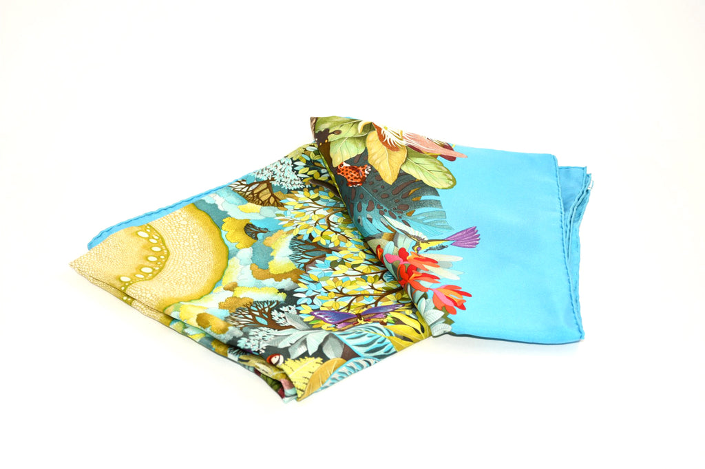 Hermes Scarf Au Coeur de la Vie 90 cm silk blue Carre life tree flower 35"