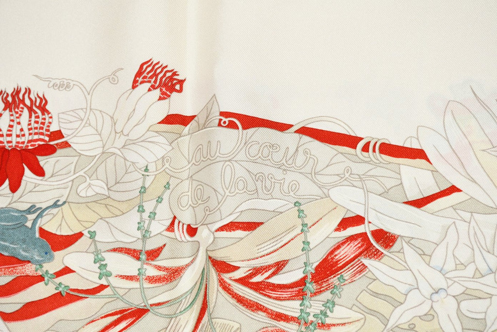 Hermes Scarf Au Coeur de la Vie 90 cm silk white Carre life tree flower 35"