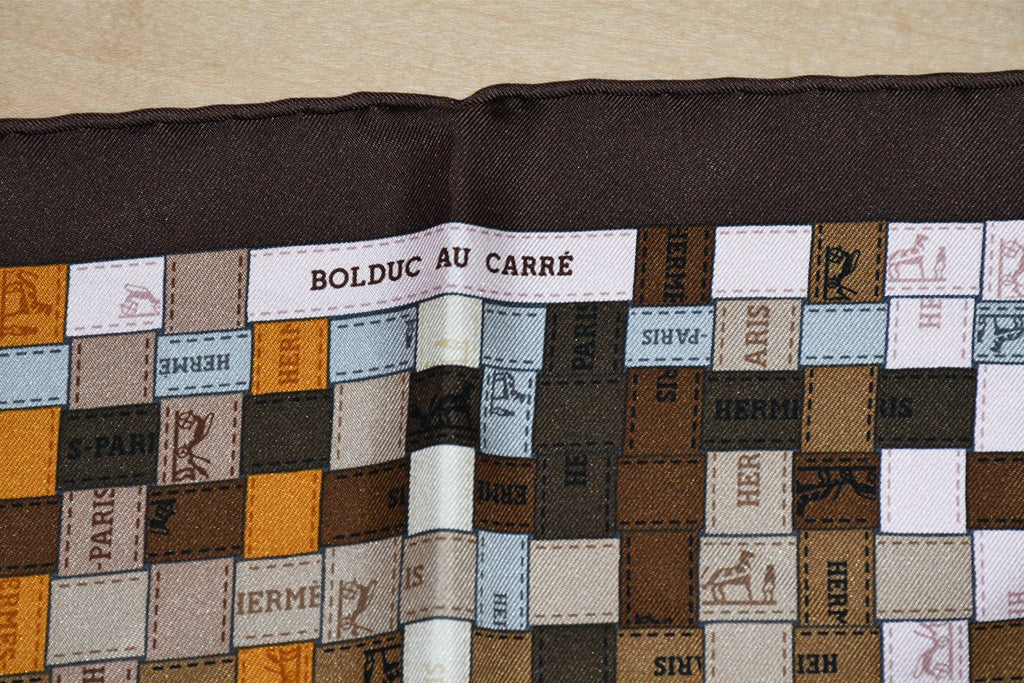 Hermes Scarf Bolduc au Carre 90 cm silk brown ribbon 35"