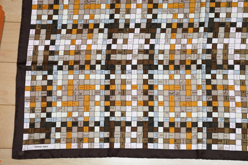 Hermes Scarf Bolduc au Carre 90 cm silk brown ribbon 35"