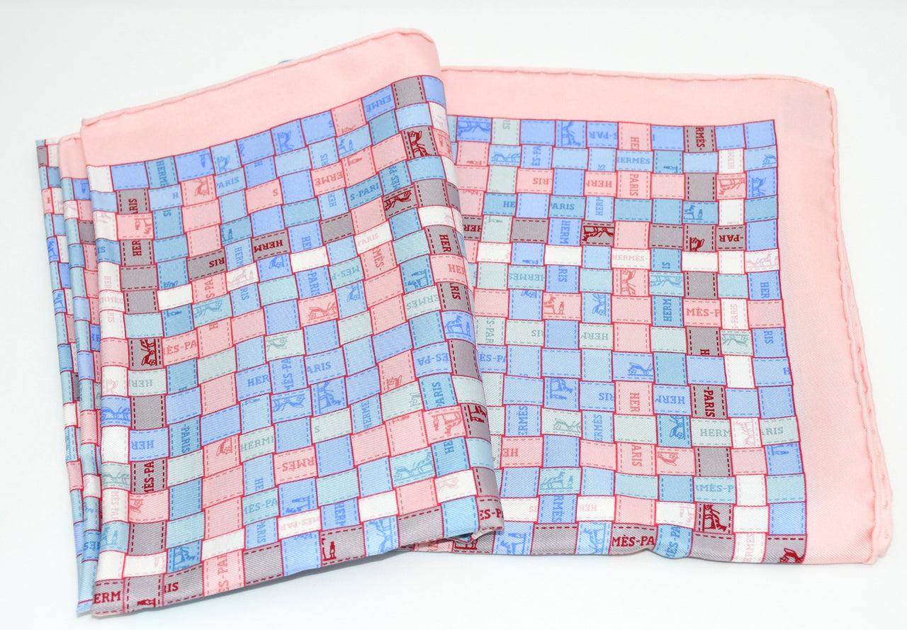 Hermes Scarf Bolduc au Carre 90 cm silk light pink ribbon 35"