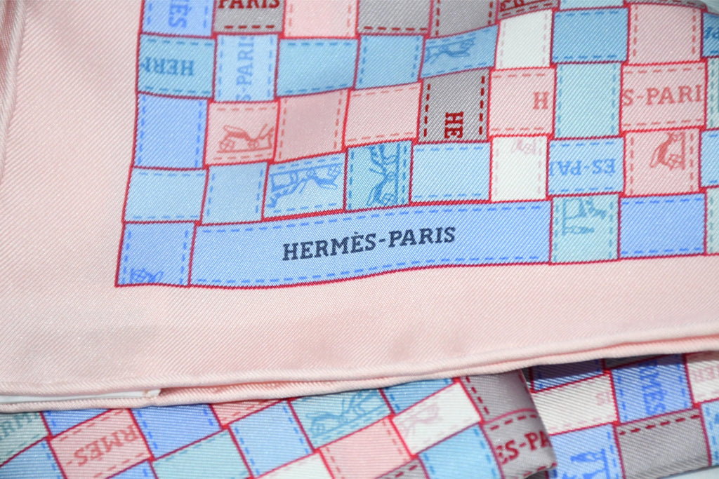 Hermes Scarf Bolduc au Carre 90 cm silk light pink ribbon 35"