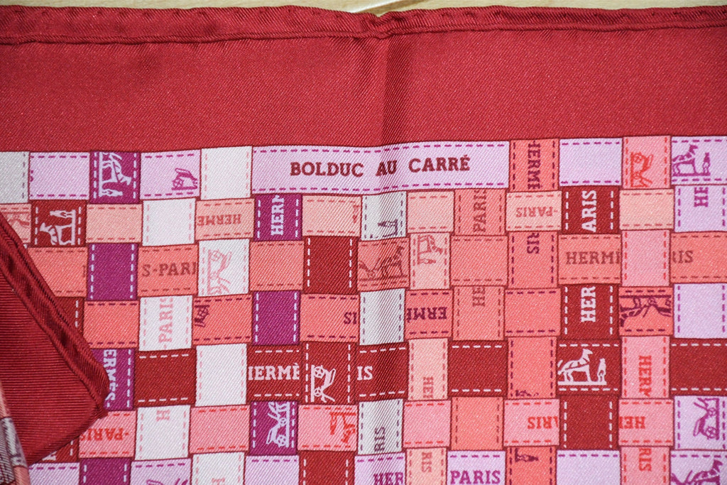 Hermes Scarf Bolduc au Carre 90 cm silk pink red ribbon 35"