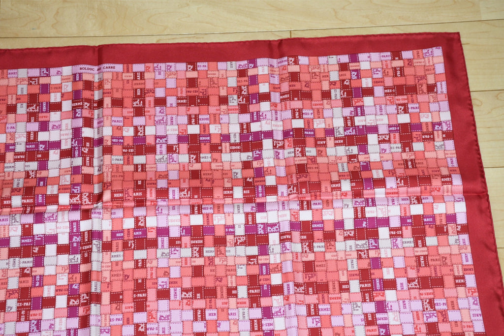 Hermes Scarf Bolduc au Carre 90 cm silk pink red ribbon 35"