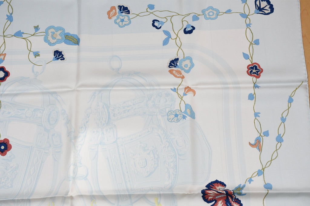 Hermes Scarf Brides Fleuries 90 cm silk light blue flower Carre 35"