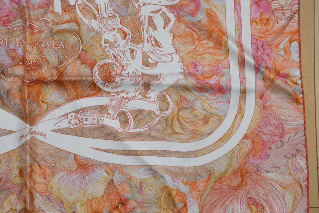 Hermes Scarf Brides de Gala en FINESSE 90 cm silk orange Carre 35"