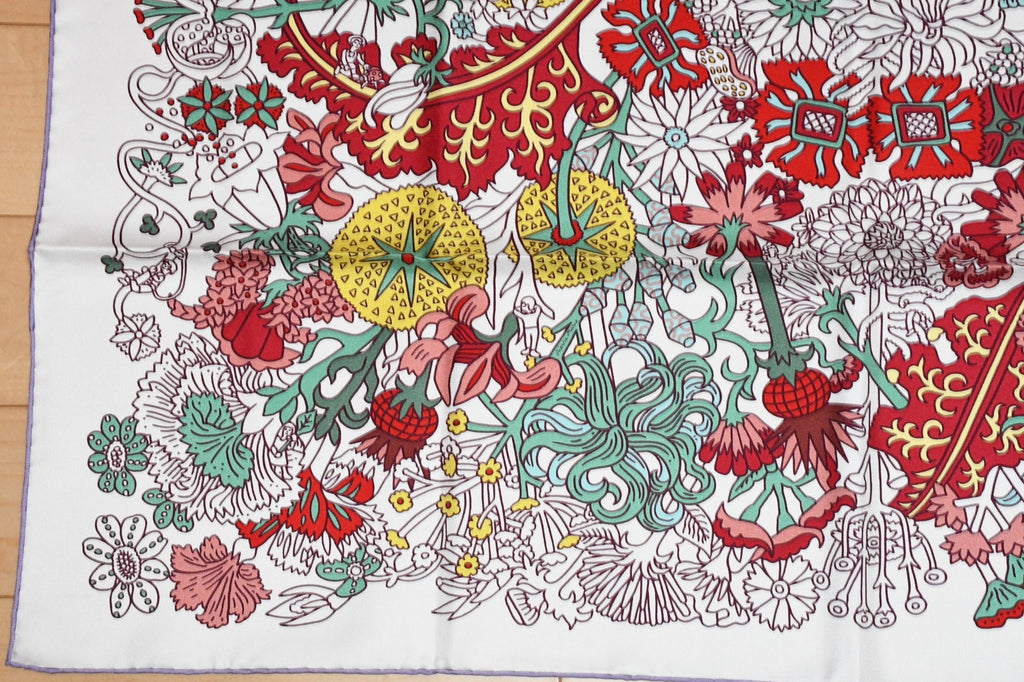 Hermes Scarf Cache Cache Fleuri 90 cm silk white Carre flower 35"