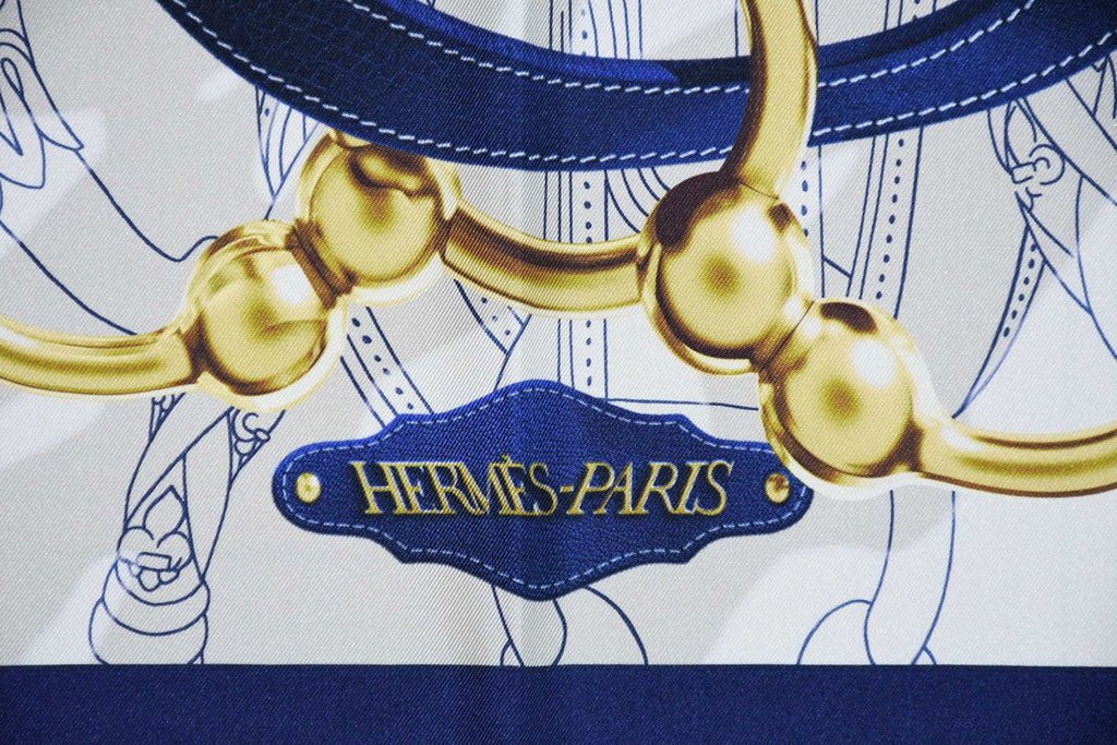 Hermes Scarf Cavalcadour Voltigeur by Henri D'Origny 90 cm Silk horse bit Carre 35"