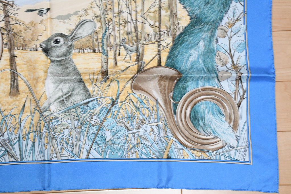 Hermes Scarf Chasse au bois 90 cm silk blue Carre fox animal hunter 35"