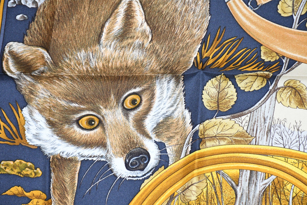 Hermes Scarf Chasse au bois 90 cm silk gray Carre fox animal hunter 35"