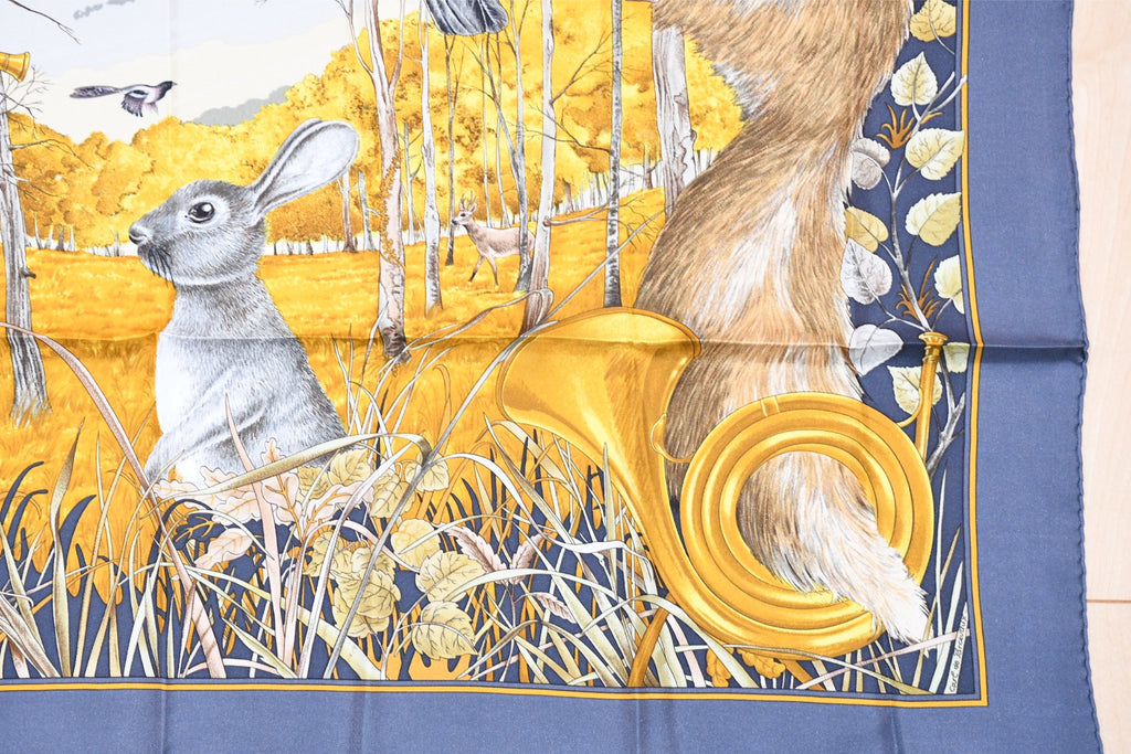 Hermes Scarf Chasse au bois 90 cm silk gray Carre fox animal hunter 35"