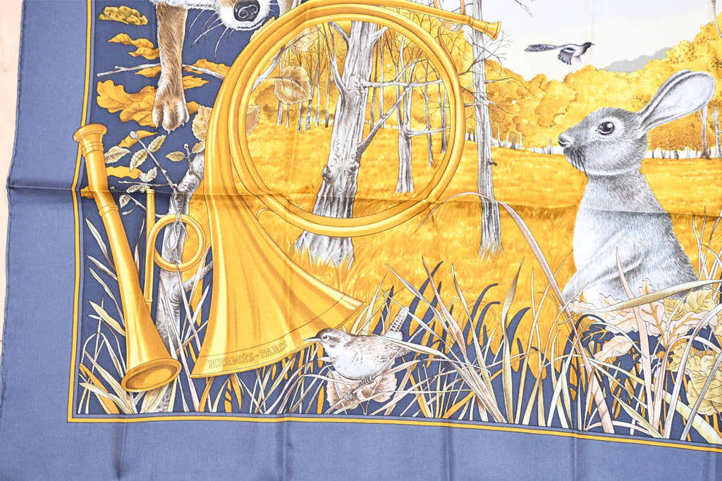 Hermes Scarf Chasse au bois 90 cm silk gray Carre fox animal hunter 35"