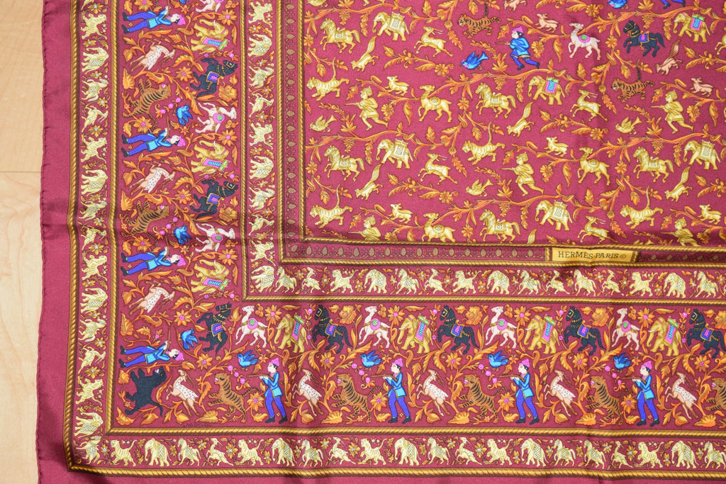Hermes Scarf Chasse en Inde 90 cm Silk Purple Carre Shawl ME115