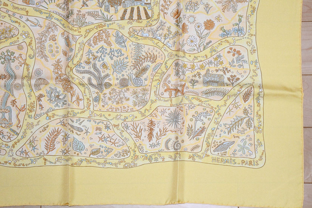 Hermes Scarf Chemins de Garrigue 90 cm Silk yellow coral road Carre 35"