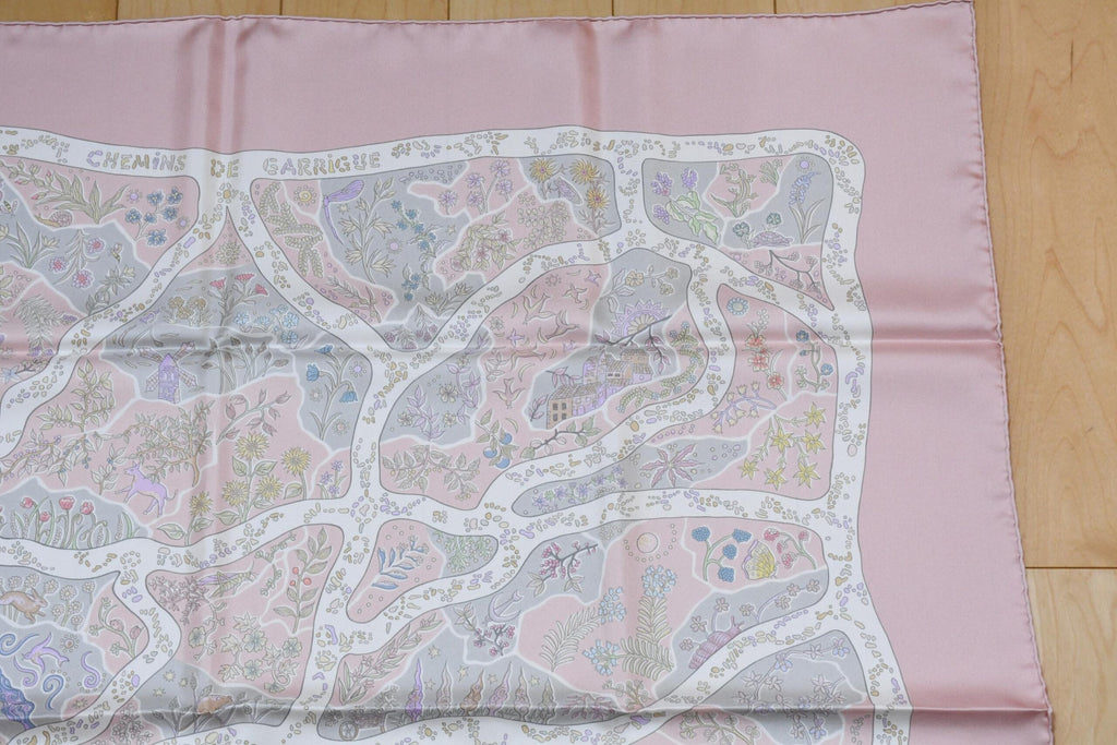 Hermes Scarf Chemins de Garrigue 90 cm silk pink Carre paths 35"