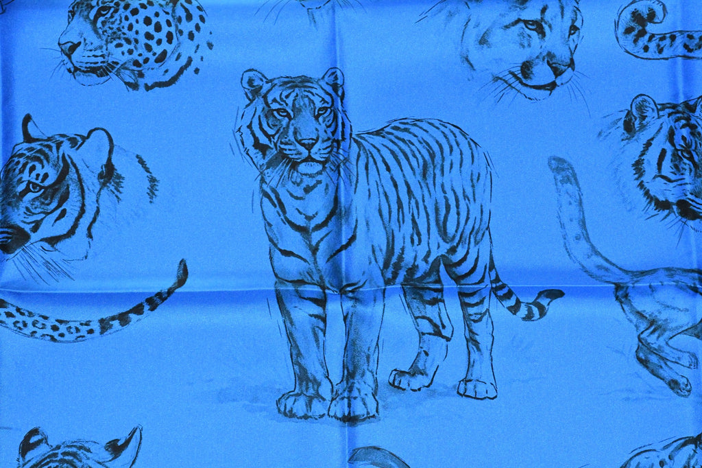 Hermes Scarf Dans l'atelier de Robert Dallet 90 cm silk blue Carre jaguar tiger 35"