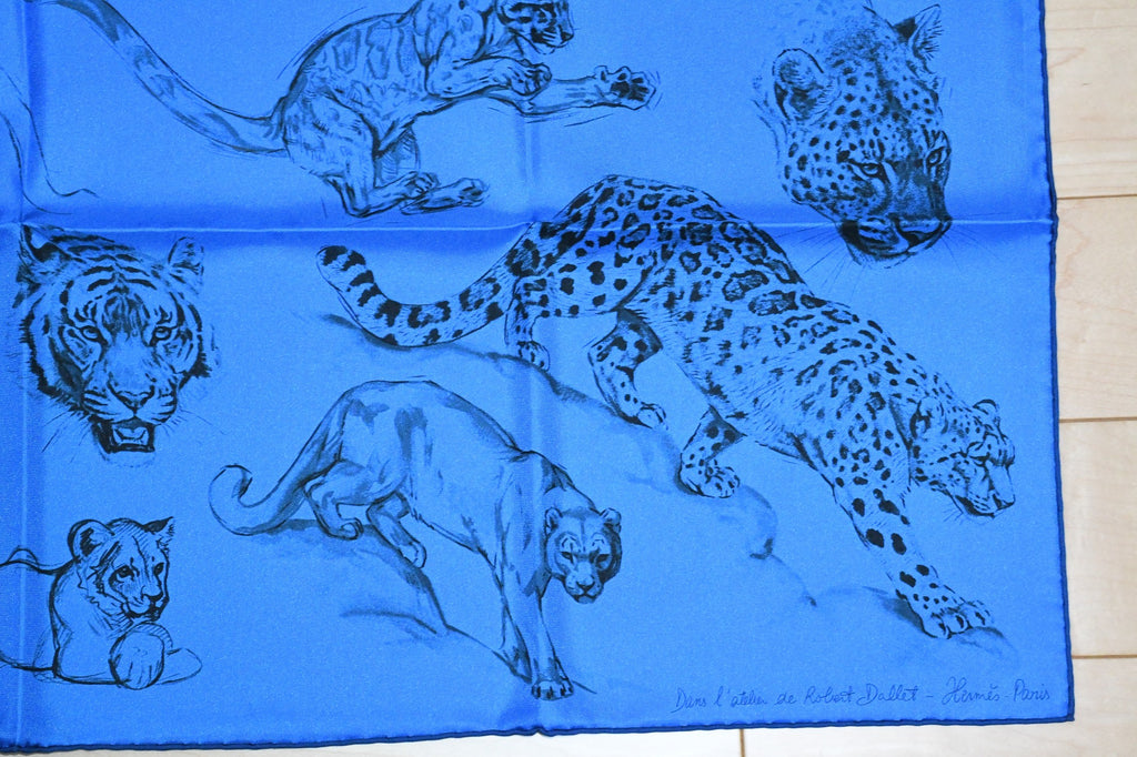 Hermes Scarf Dans l'atelier de Robert Dallet 90 cm silk blue Carre jaguar tiger 35"