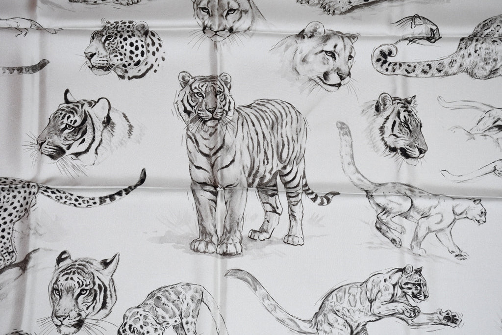 Hermes Scarf Dans l'atelier de Robert Dallet 90 cm silk gray beige Carre jaguar tiger
