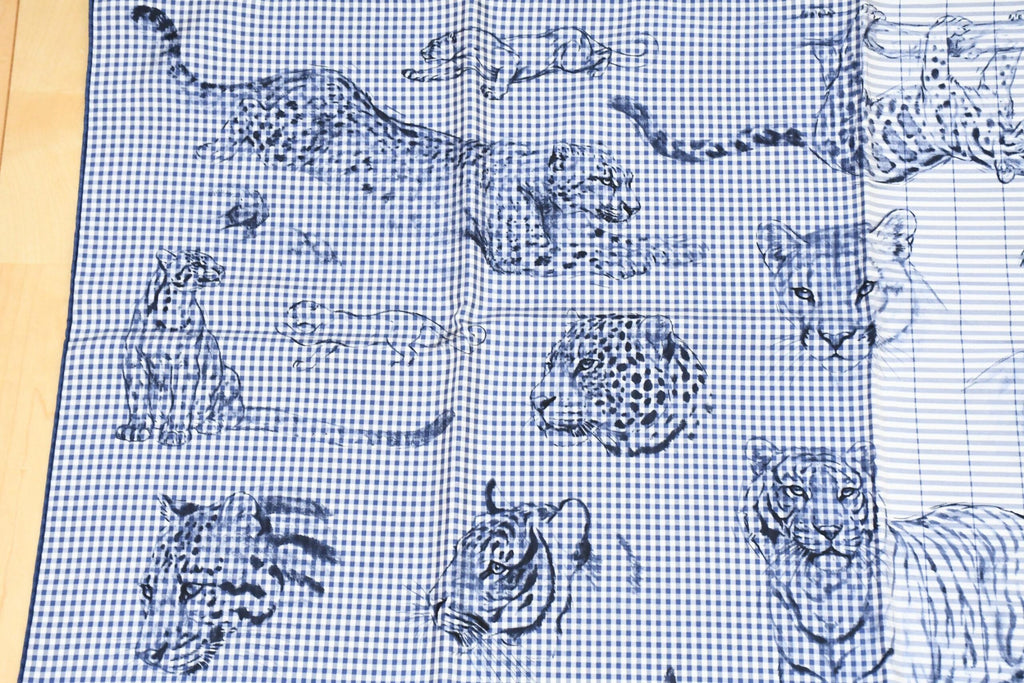 Hermes Scarf Dans l'atelier de Robert Dallet 90 cm silk marine blue Carre jaguar tiger 093
