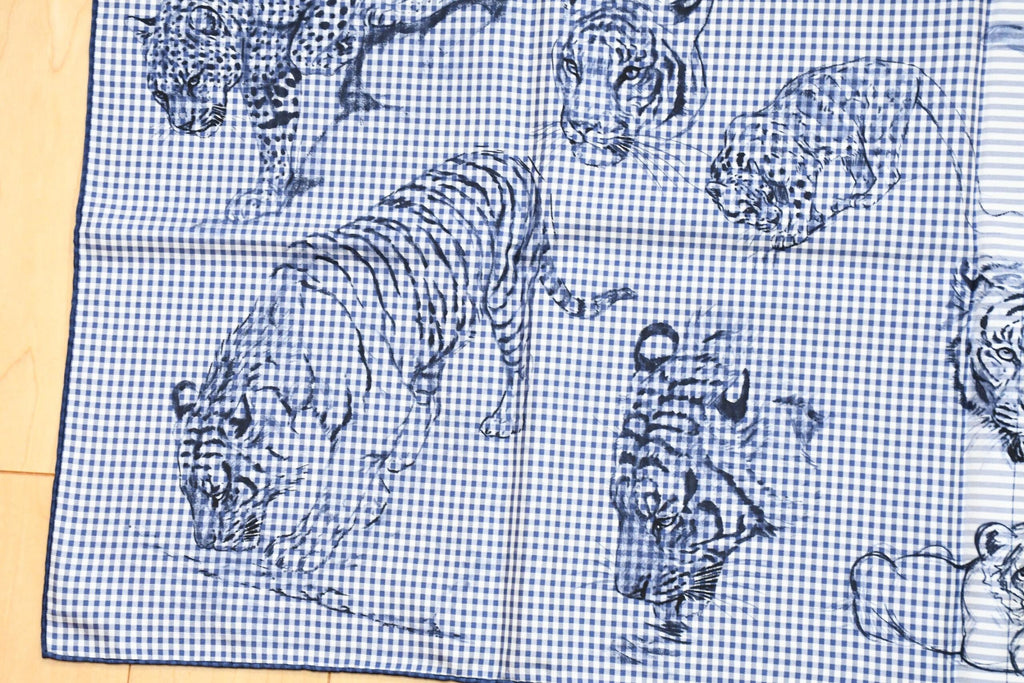 Hermes Scarf Dans l'atelier de Robert Dallet 90 cm silk marine blue Carre jaguar tiger 093