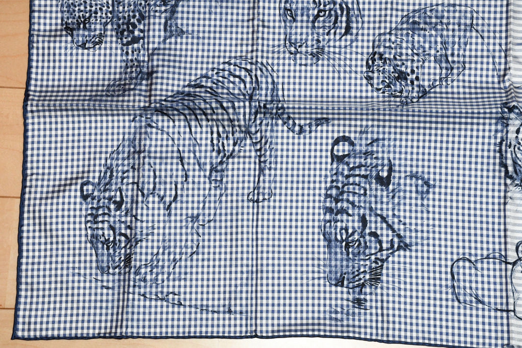 Hermes Scarf Dans l'atelier de Robert Dallet 90 cm silk marine blue jaguar tiger