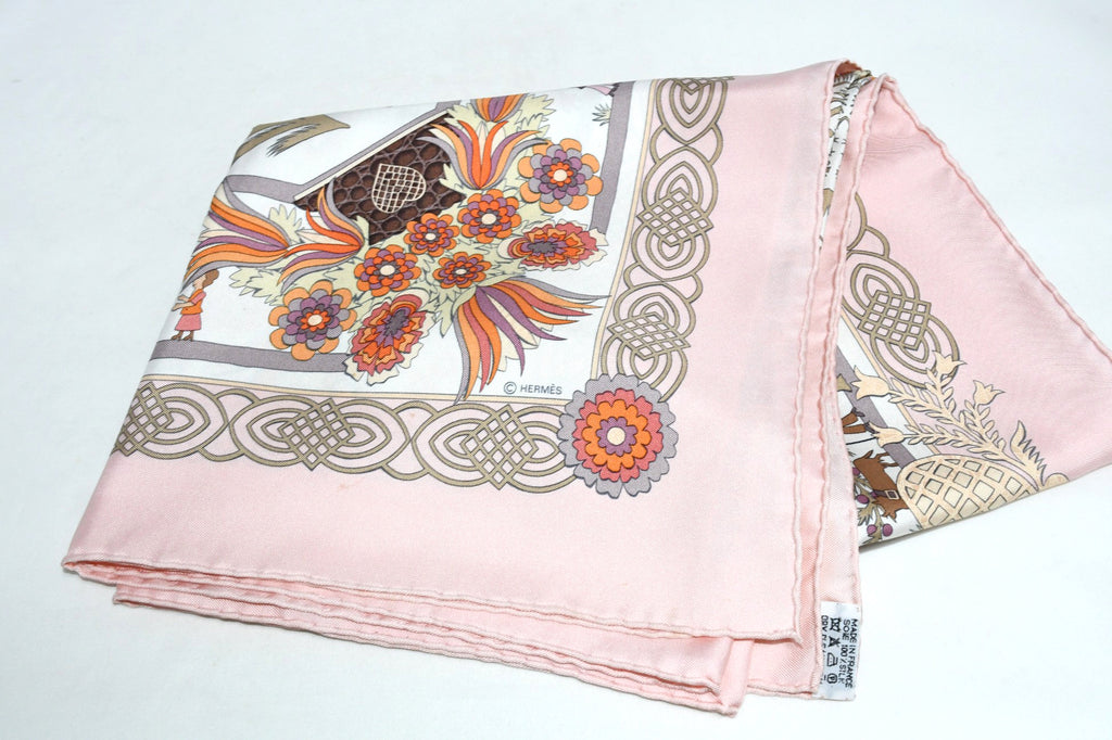 Hermes Scarf Decoupages 90 cm silk pink Carre christmas snow cutout