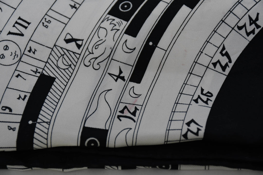 Hermes Scarf Dies et hore Silk 90 cm Sun Black Carre 35" M14
