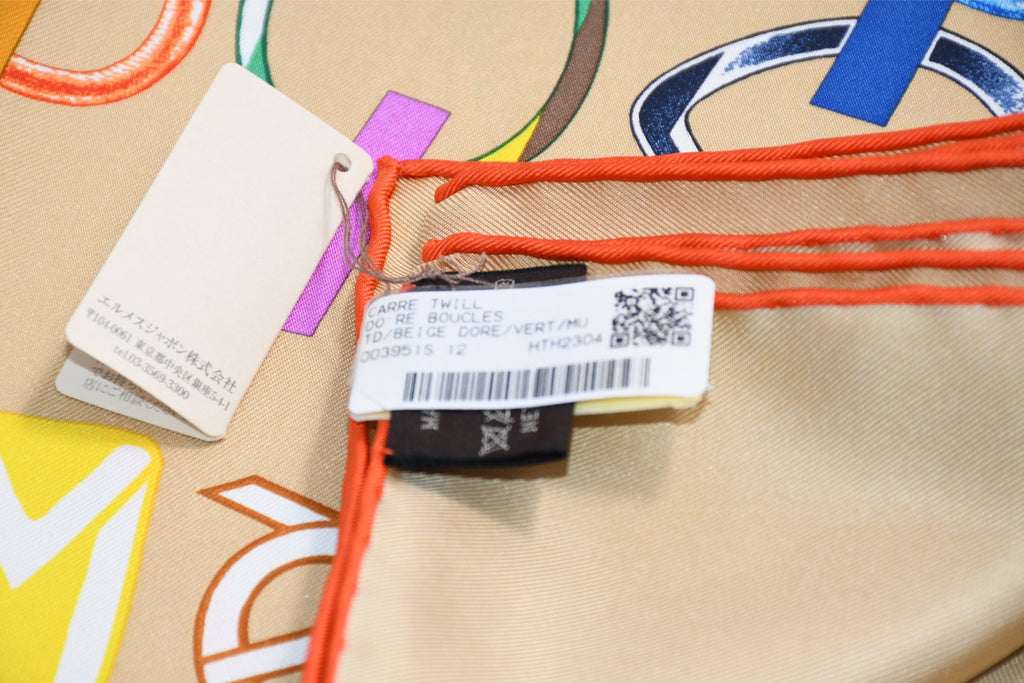 Hermes Scarf Do Re Boucles 90 cm silk beige orange Carre buckle chain 35"