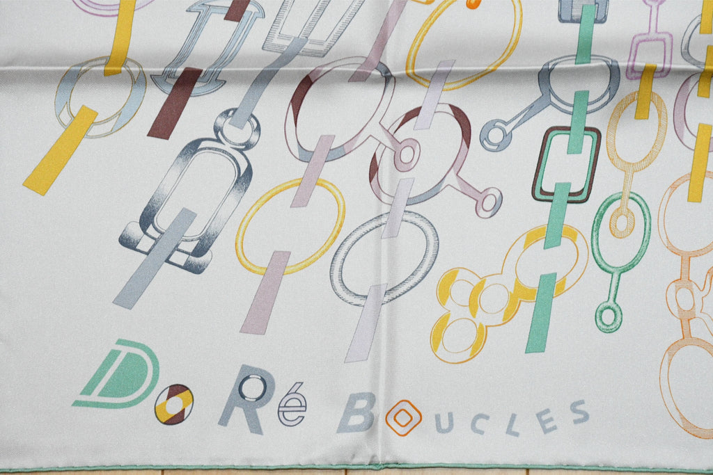 Hermes Scarf Do Re Boucles 90 cm silk gray Carre buckle chain 35"
