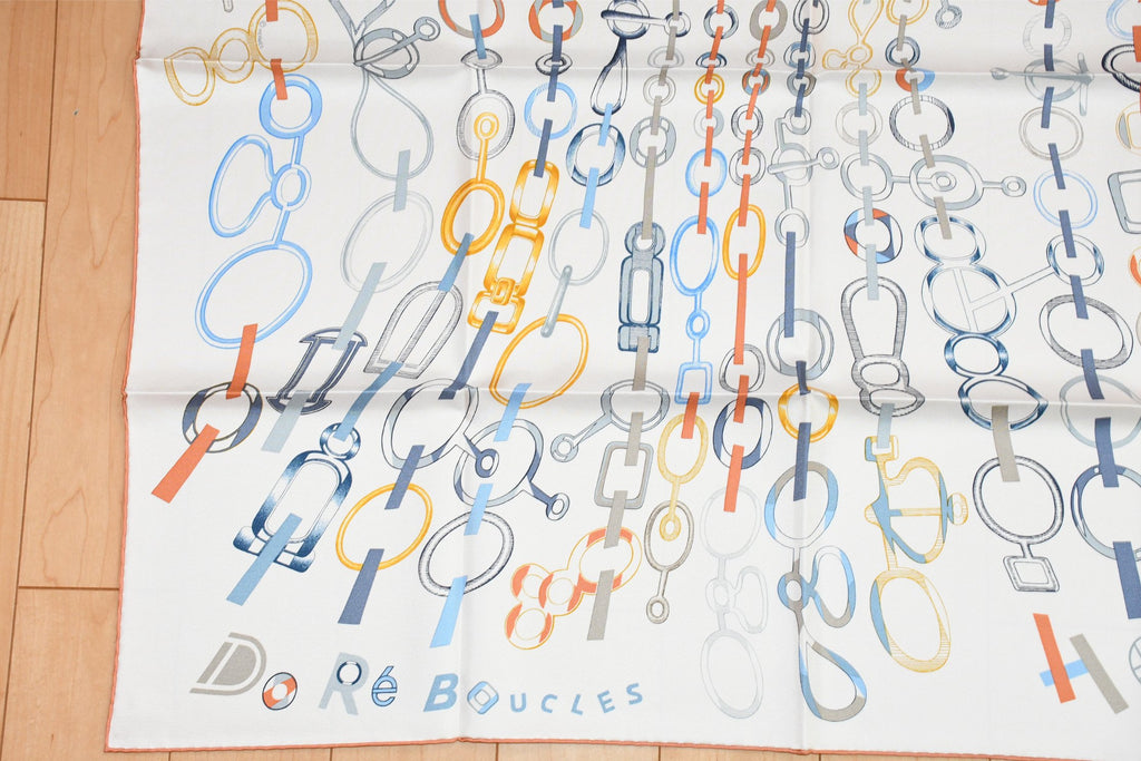 Hermes Scarf Do Re Boucles 90 cm silk white Carre buckle chain 35"