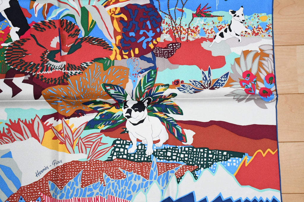 Hermes Scarf En Liberte 90 cm silk blue Carre dog wild nature 35"