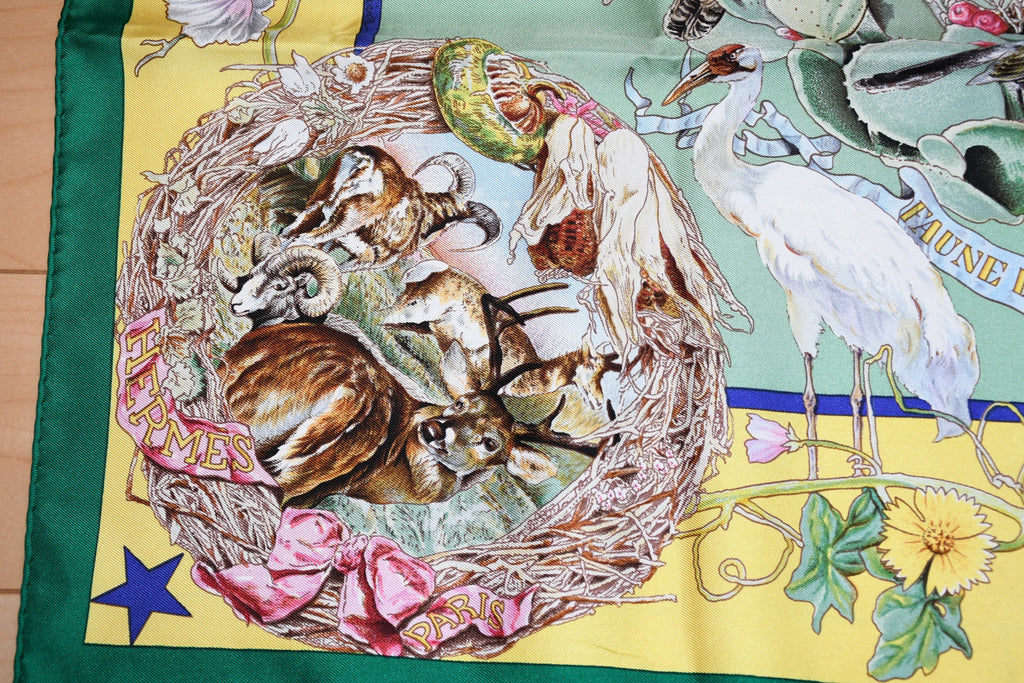 Hermes Scarf Faune Et Flore Du Texas Wildlife 90 cm Silk green by Kermit Oliver animal