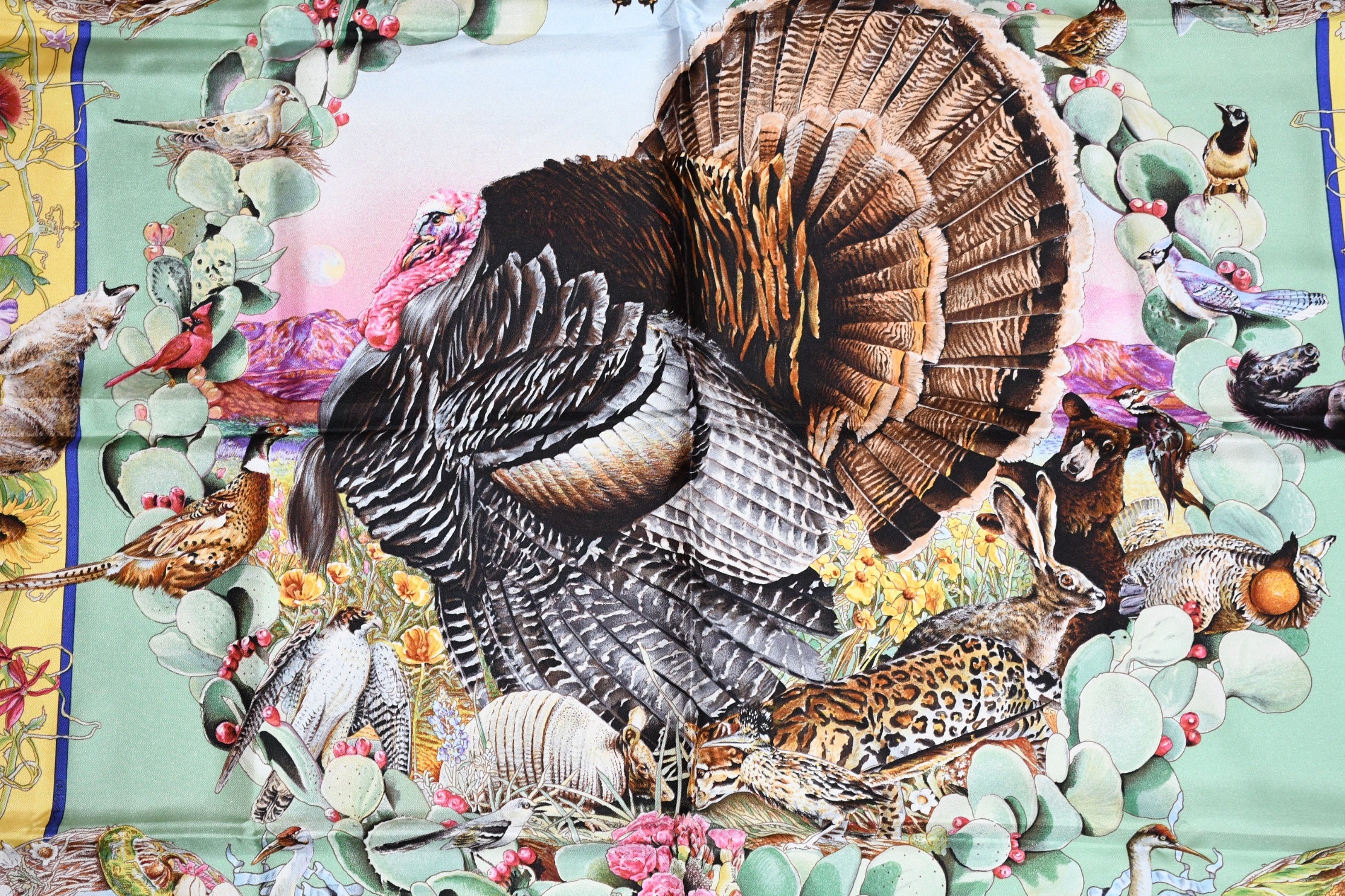 Hermes Scarf Faune Et Flore Du Texas Wildlife 90 cm Silk green by
