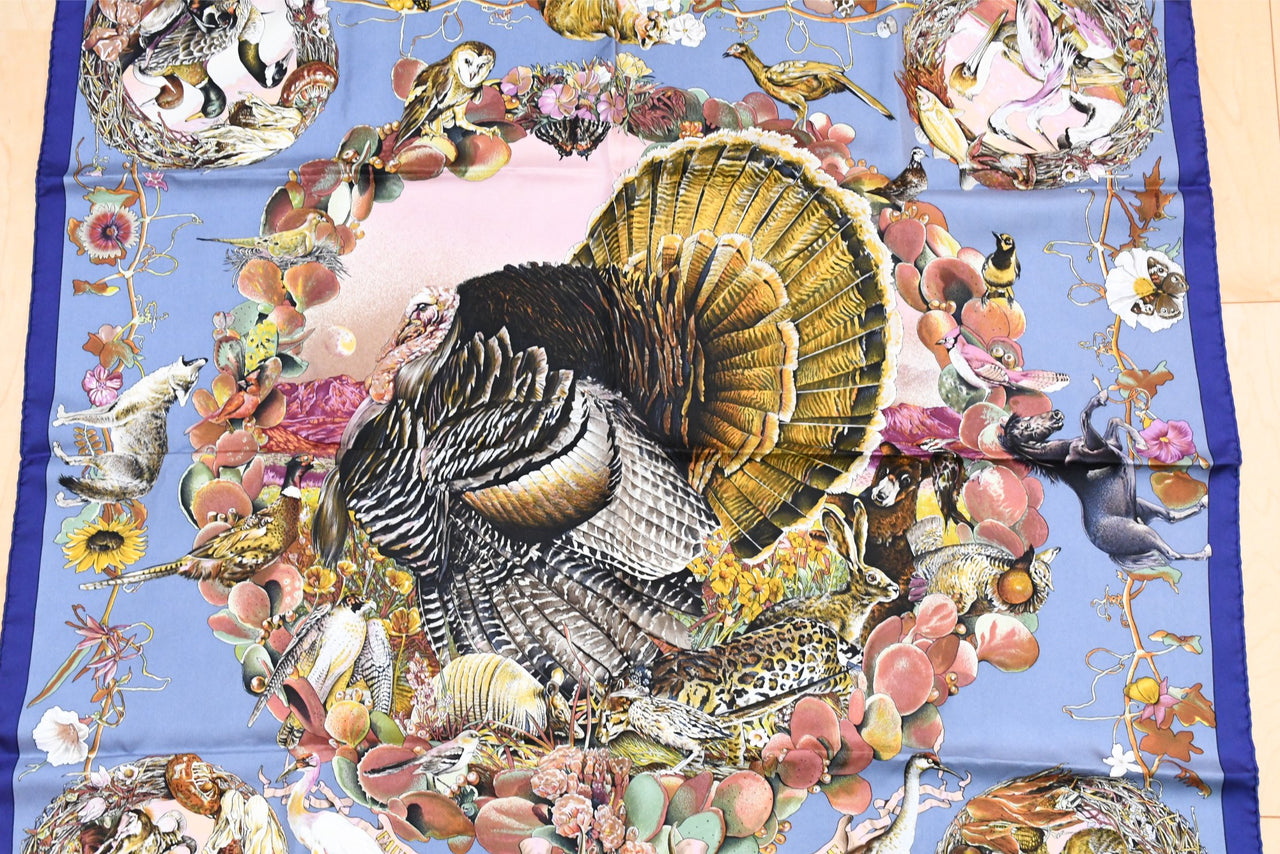 Hermes Scarf Faune Et Flore Du Texas Wildlife 90 cm by Kermit Oliver gray blue