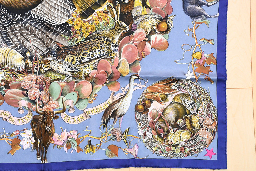 Hermes Scarf Faune Et Flore Du Texas Wildlife 90 cm by Kermit Oliver gray blue