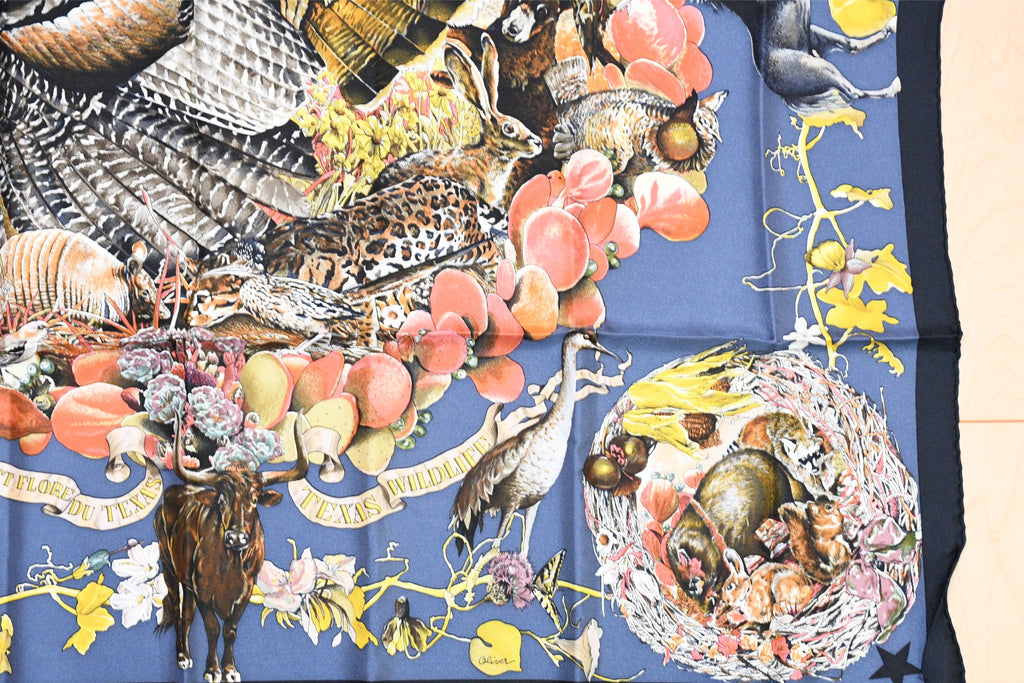 Hermes Scarf Faune Et Flore Du Texas Wildlife 90 cm by Kermit Oliver silk navy animal Carre