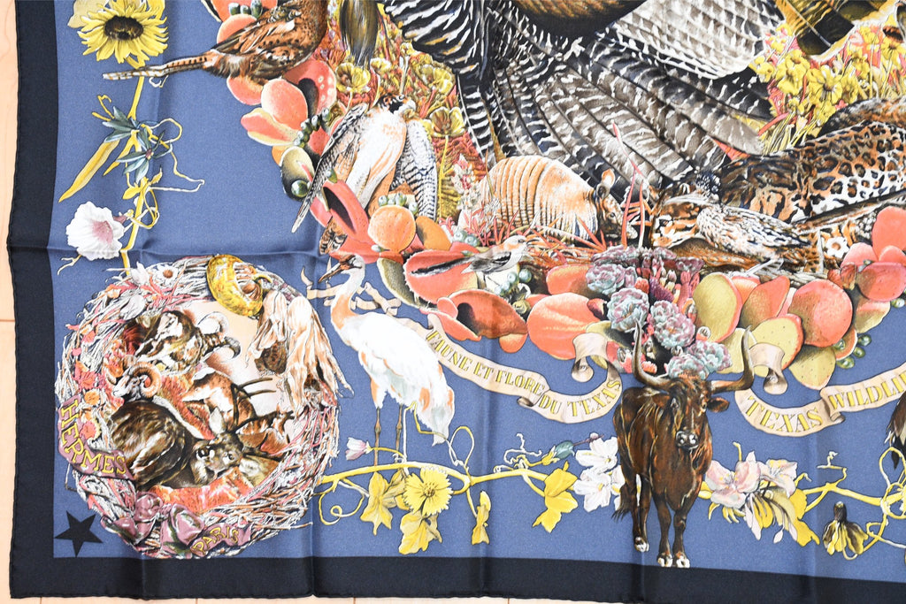 Hermes Scarf Faune Et Flore Du Texas Wildlife 90 cm by Kermit Oliver silk navy animal Carre