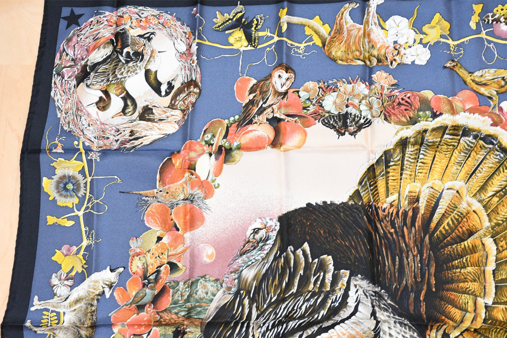 Hermes Scarf Faune Et Flore Du Texas Wildlife 90 cm by Kermit Oliver silk navy animal Carre